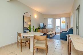 Comfort Inn & Suites Levittown