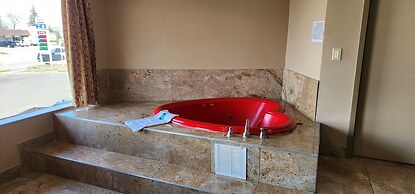 Townhouse Inn & Suites