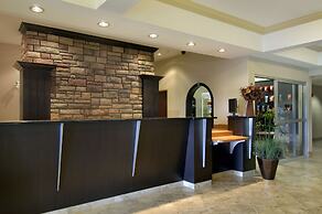 Ramada by Wyndham Pincher Creek