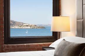 Fairmont Heritage Place, Ghirardelli Square