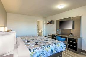 Motel 6 Commerce, GA