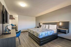 Motel 6 Commerce, GA