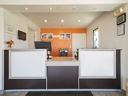 Americas Best Value Inn & Suites Humble