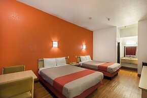 Americas Best Value Inn & Suites Humble
