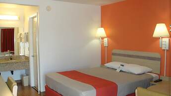 Motel 6 Marysville, CA