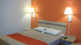 Motel 6 Marysville, CA