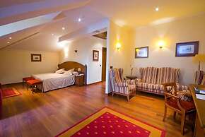 Palacio de La Magdalena Hotel