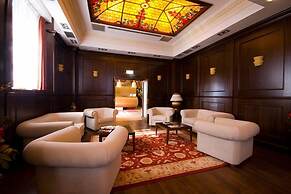 Palacio de La Magdalena Hotel