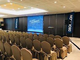 Palacio de La Magdalena Hotel