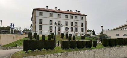 Palacio de La Magdalena Hotel