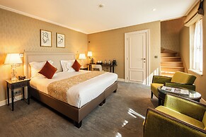 Dukes’ Palace – by Dukes’ Hotel Collection