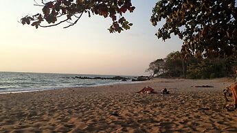 Tropicana Lanta Resort