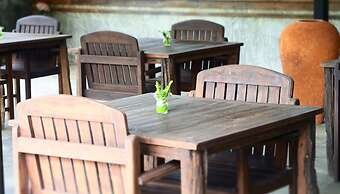 Tropicana Lanta Resort