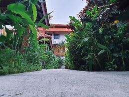 Tropicana Lanta Resort