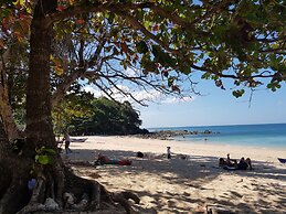 Tropicana Lanta Resort