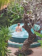 Tropicana Lanta Resort