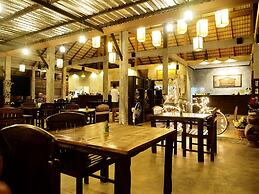 Tropicana Lanta Resort