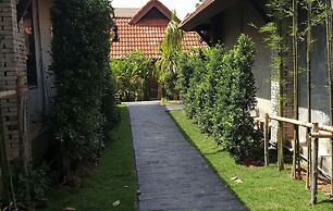 Tropicana Lanta Resort