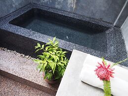 Tropicana Lanta Resort