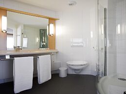 ibis Cotonou