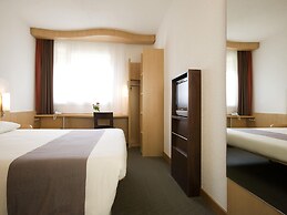 ibis Cotonou