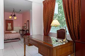 EXPLOR Mansion - Inclusive Experience