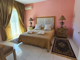 EXPLOR Mansion - Inclusive Experience