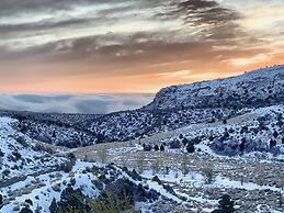 The Retreat on Charleston Peak