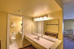 The Retreat on Charleston Peak