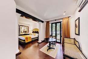 Cinnamon Lodge