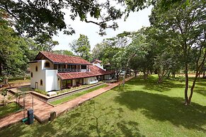 Cinnamon Lodge