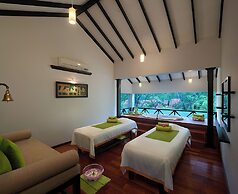 Cinnamon Lodge