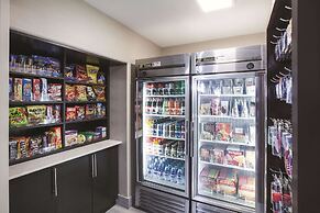 La Quinta Inn & Suites by Wyndham Walker - Denham Springs