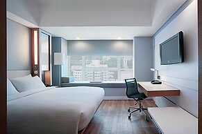 JEN Hong Kong by Shangri-La
