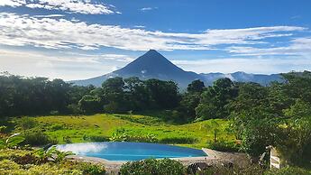 Hotel Arenal Lodge