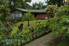Hotel Arenal Lodge