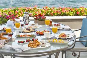 Four Seasons Hotel Istanbul at the Bosphorus