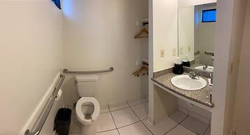 Vantage Point Inn Woodland Hills