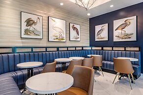 Cambria Hotel Fort Lauderdale Beach