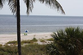 Ocean's Reach Condominiums