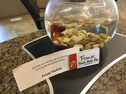 Super 8 by Wyndham Edson