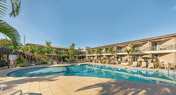 Tanoa Waterfront Hotel