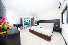 Tanoa Waterfront Hotel