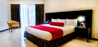 Tanoa Waterfront Hotel