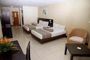 Tanoa Waterfront Hotel