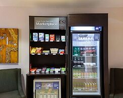 Comfort Suites University