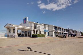 Motel 6 Lancaster, TX - DeSoto - Lancaster