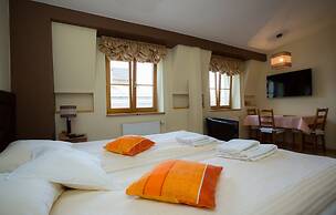 Kazimierz's Secret Apartments