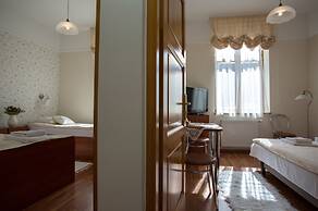 Kazimierz's Secret Apartments