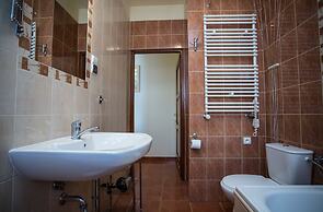 Kazimierz's Secret Apartments